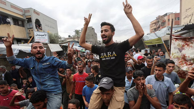 Joy in Israel and Gaza as ceasefire and hostage deal is signed