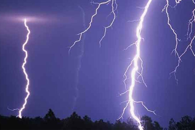Advisory issued for severe lightning 
