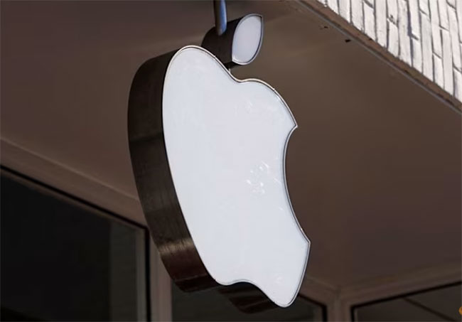 Apple rolls out devices with more powerful M5 chip