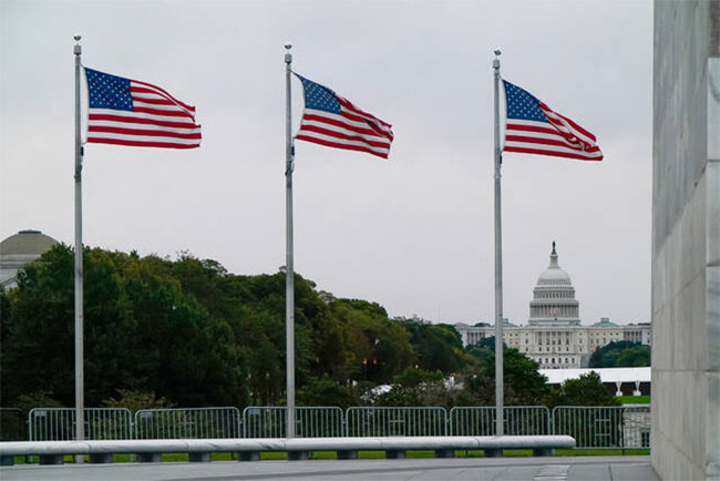 Shutdown could cost US economy $15 billion a week, Treasury says