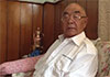Last surviving member of first team to scale Everest dies aged 92