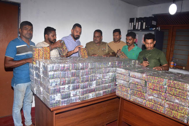 Youth arrested with over 350,000 narcotic tablets in Vavuniya