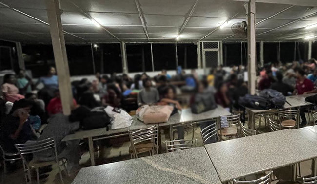 South Eastern University students urge authorities to address lack of hostel facilities