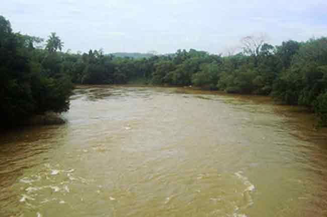 Kalu Ganga water level rises; Residents urged to be vigilant