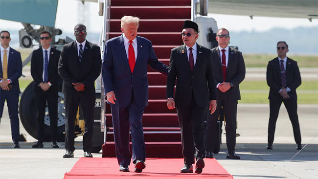 Trump arrives in Malaysia for ASEAN Summit, thanks PM Ibrahim to end Cambodia-Thailand conflict