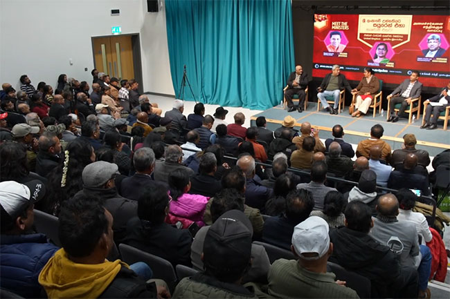 Speaker, Ministers meet Sri Lankan community in UK Speaker, Ministers meet Sri Lankan community in UK