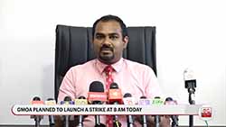 Govt doctors call off planned strike   after discussions with Health Minister (English)