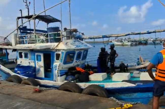 Multi-day fishing vessel with suspected narcotics brought to Dikkowita Harbour