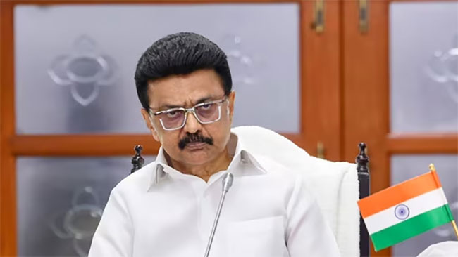 Tamil Nadu CM urges Indian Govt. to secure release of fishermen held in Sri Lanka