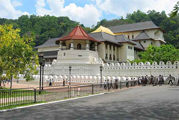 Election for Kandy Dalada Maligawa Diyawadana Nilame to be held today