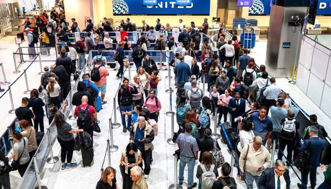 More than 1,400 flights cancelled as US air traffic cuts enter second day