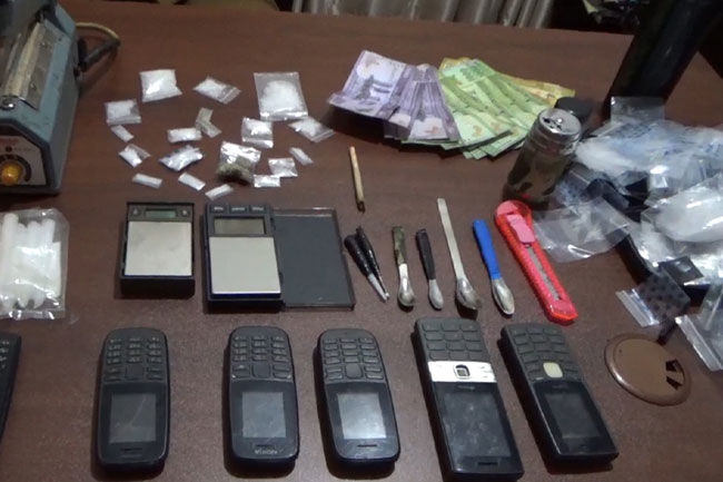 Police foil drug operation in Maharagama, six arrested
