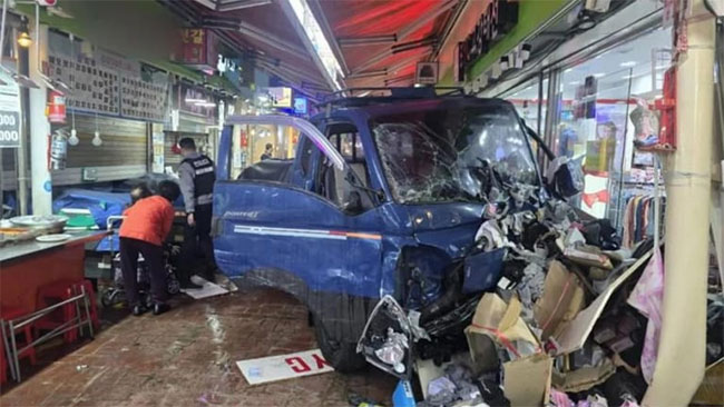 Two dead, 18 hurt in South Korea after truck crashes into market