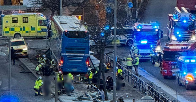 Multiple dead as double-decker bus ploughs through shelter in Stockholm