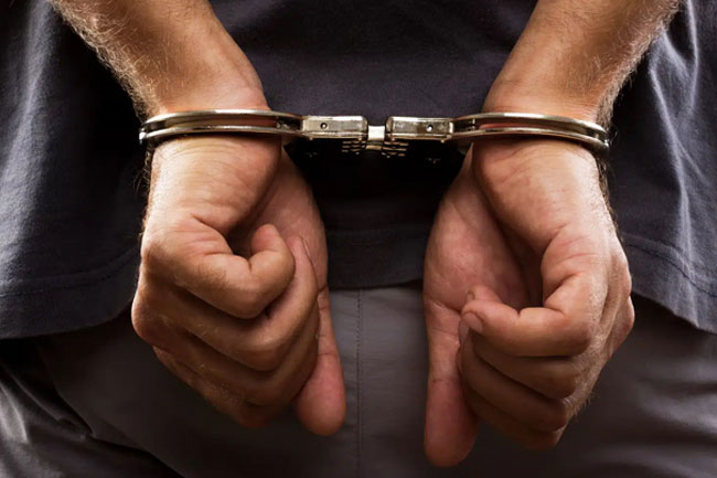 Suspect arrested for providing lodging to gunmen plotting to kill businessman and 6 others in Midigama