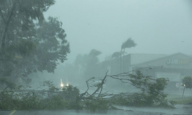 Thousands of Australians without power after tropical cyclone hits Northern Territory