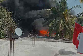 Massive fire erupts at mattress factory in Panadura