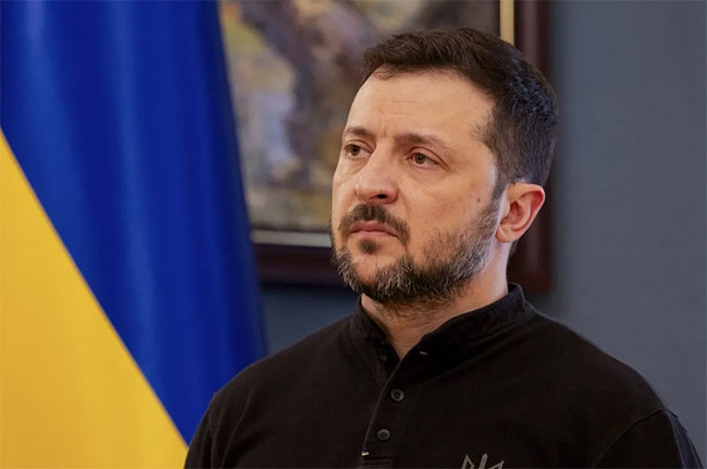 Zelensky warns against giving away territory as latest Ukraine talks end