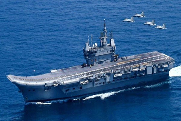 Indian Navys indigenous aircraft carrier INS Vikrant arrives in Colombo