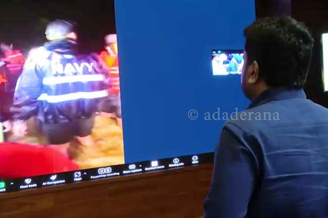 President monitors live rescue of bus stranded on Kalawewa Bridge