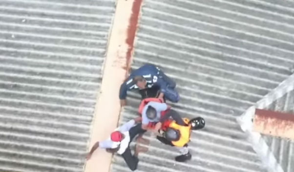 03 women trapped at Malwathu Oya Railway Bridge rescued by SLAF helicopter