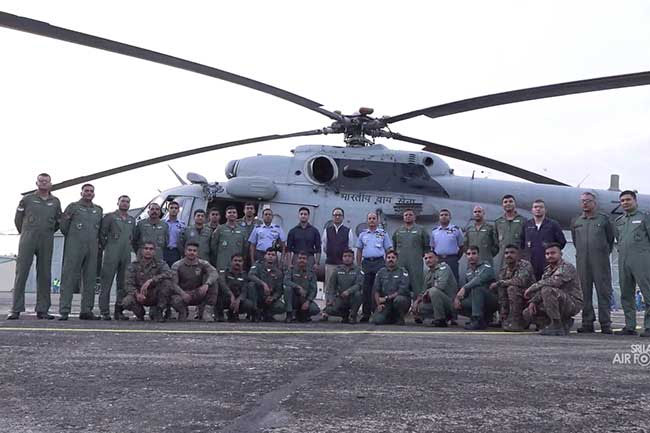 Indian Air Force helicopters arrive in Sri Lanka for disaster rescue operations