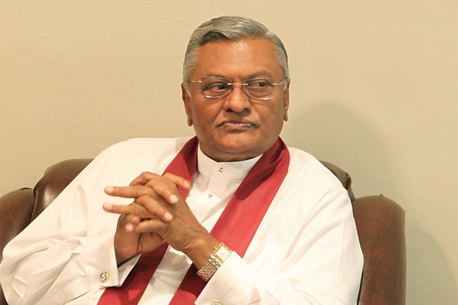 Former Minister Chamal Rajapaksa arrives at Bribery Commission