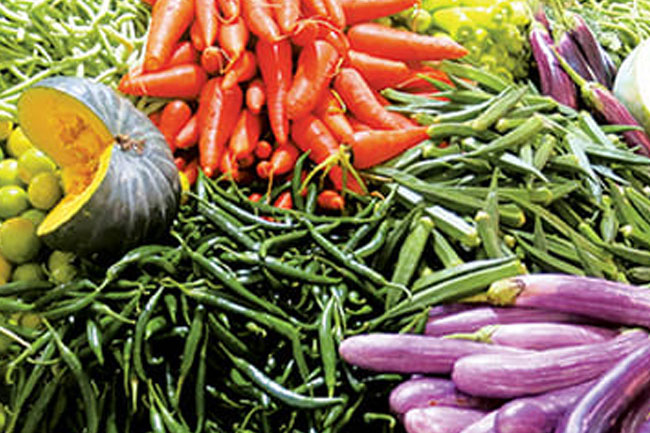 Vegetable prices surge at Dambulla Economic Centre