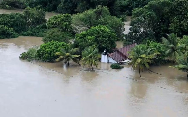 Sri Lankas death toll from adverse weather climbs to 474, another 356 missing 