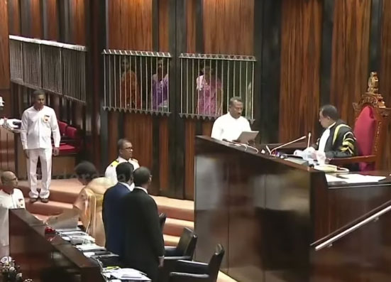 Marrikkar Mohamed Thahir takes oath as SJB National List MP