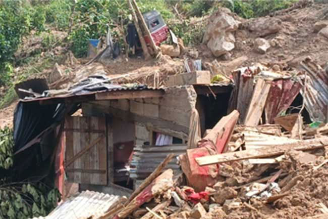 Sri Lankas death toll from adverse weather climbs to 627 Sri Lankas death toll from adverse weather climbs to 627