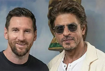 Shah Rukh Khan meets Lionel Messi in Kolkata