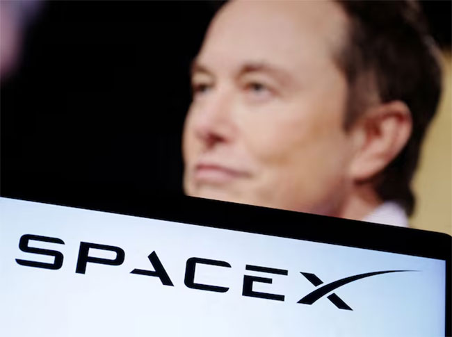 Musk�s net worth hits $600 billion, Forbes says, as SpaceX preps for IPO