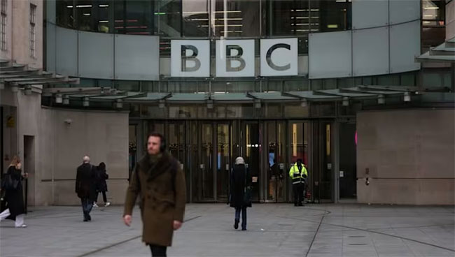 BBC says will fight Trump s US billion defamation lawsuit