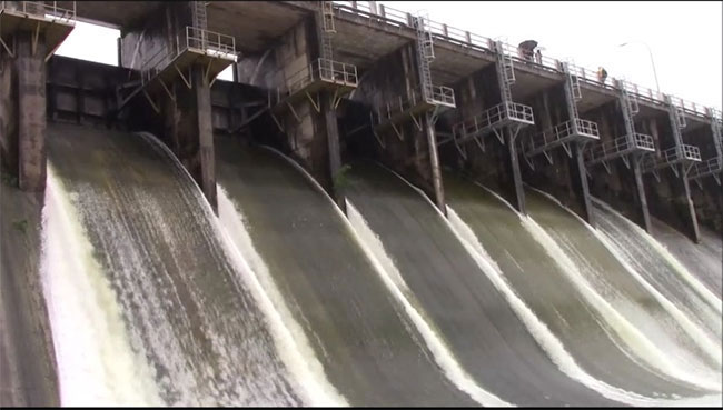 Four spill gates of Rajanganaya Reservoir opened