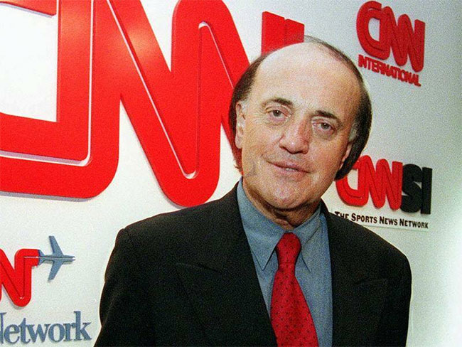 Peter Arnett, Pulitzer-winning war correspondent who reported from Vietnam to Baghdad, dies at 91