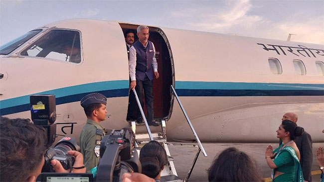 Indian foreign minister Jaishankar arrives in Sri Lanka