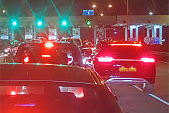 Heavy traffic congestion reported at Ja-Ela and Katunayake expressway interchanges