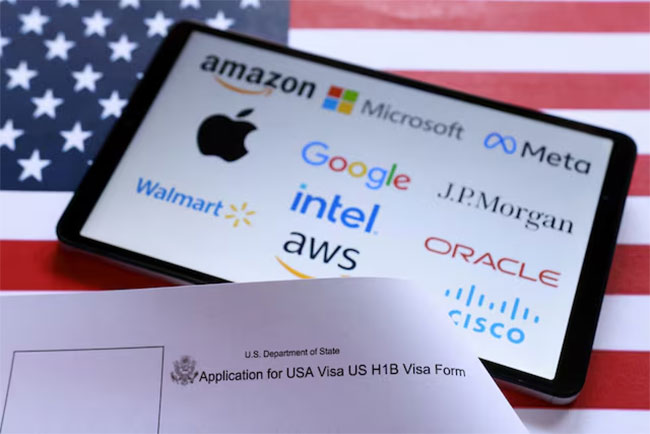 US judge rejects business group�s challenge to Trump�s $100,000 H-1B visa fee