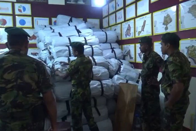 Bomb scare at two more Divisional Secretariats in Kandy- No suspicious items found