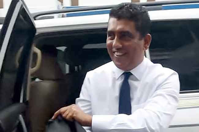 Former Minister Johnston Fernando appears before FCID