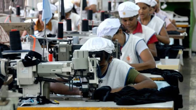 Sri Lanka sees 2025 apparel export growth despite November dip
