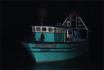 10 Tamil Nadu fishermen arrested for poaching in Sri Lankan waters 