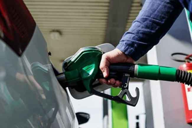 CAA raids fuel station in Beruwala hoarding petrol