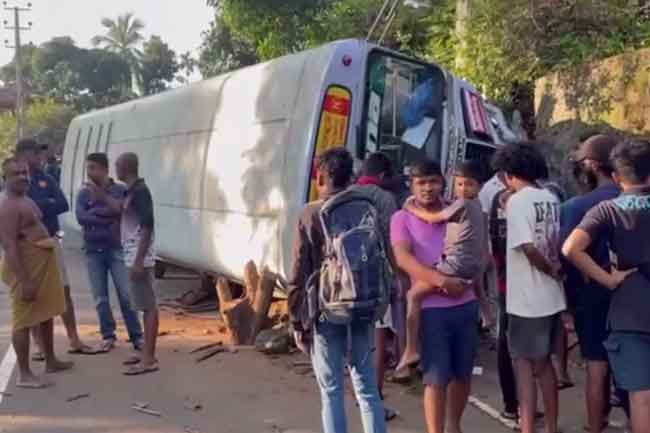 Bus overturns in Haldummulla- Driver killed, three others injured