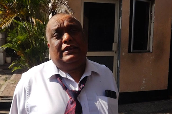 Dr. Rukshan Bellana leaves CID after recording statement