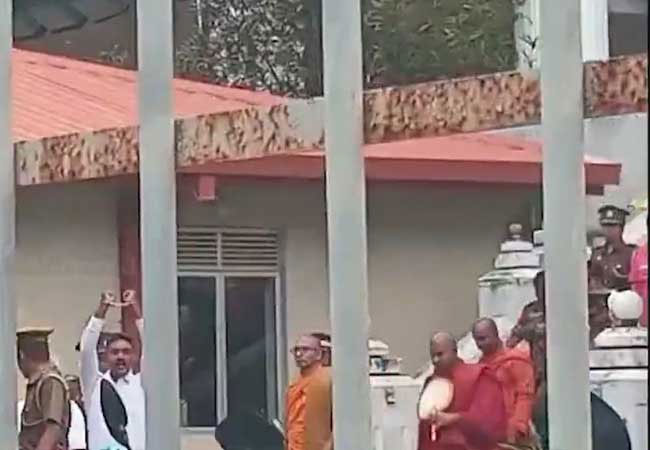 Trinco Buddha Statue Incident: Ven. Balangoda Kassapa Thero and others further remanded