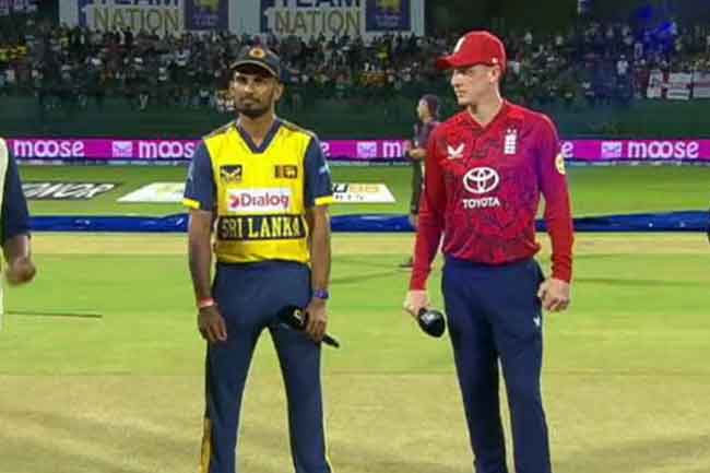 England opt to bowl as first T20I reduced to 17 overs