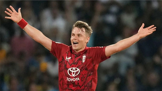   Curran hat-trick seals 11 run DLS win for England over Sri Lanka