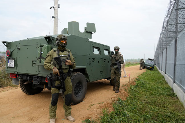 Armed extremists kill dozens in northeastern Nigeria